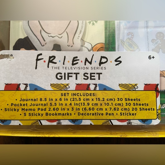 Friends Gift Set - Picture 2 of 9